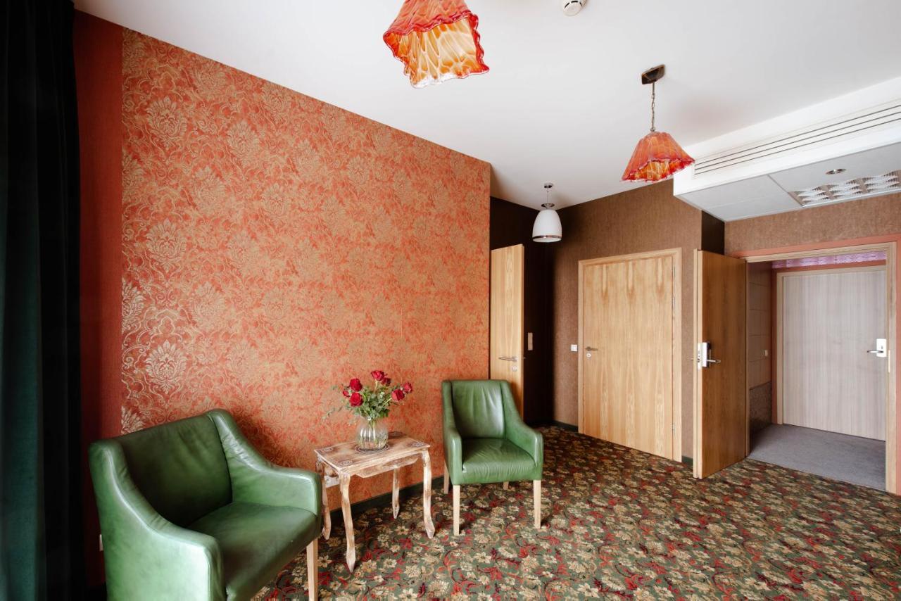 Hotel Lenart Wieliczka megye Kültér fotó