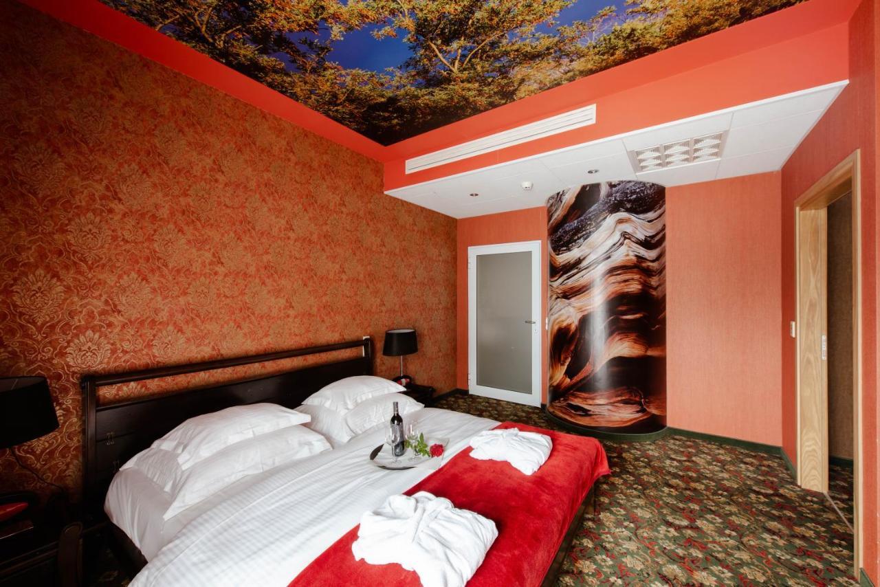 Hotel Lenart Wieliczka megye Kültér fotó